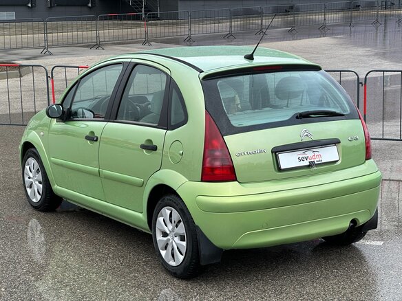 2004 Citroen C3 I, зелёный, 447000 рублей - вид 22