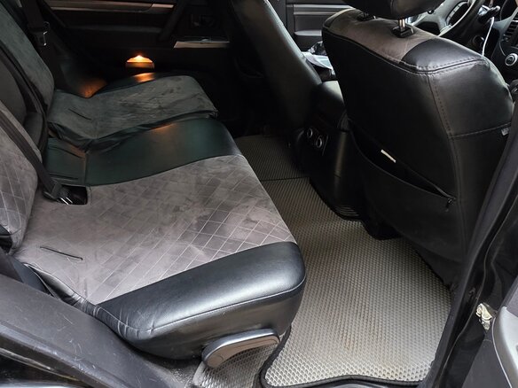 2012 Mitsubishi Pajero IV Рестайлинг 1, чёрный, 1600000 рублей - вид 21
