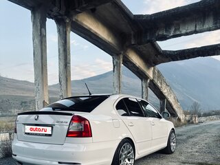 2012 Skoda Octavia II (A5) Рестайлинг, белый, 850000 рублей, вид 5