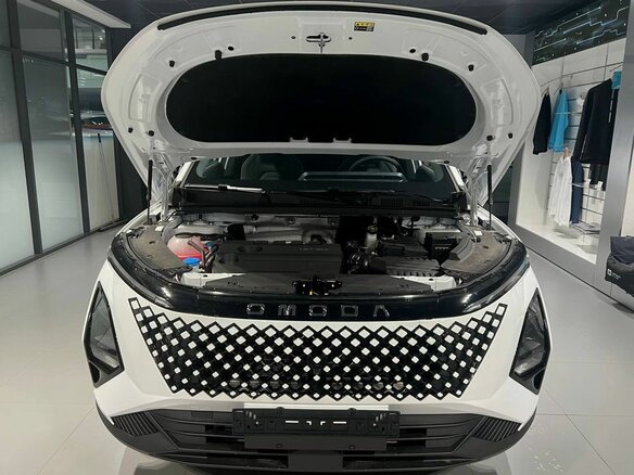 2025 Omoda C5 I Рестайлинг, белый, 2779000 рублей - вид 9