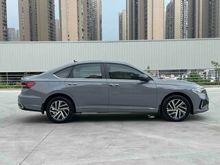 2023 Volkswagen Lavida III Рестайлинг, серый, 1470000 рублей, вид 2