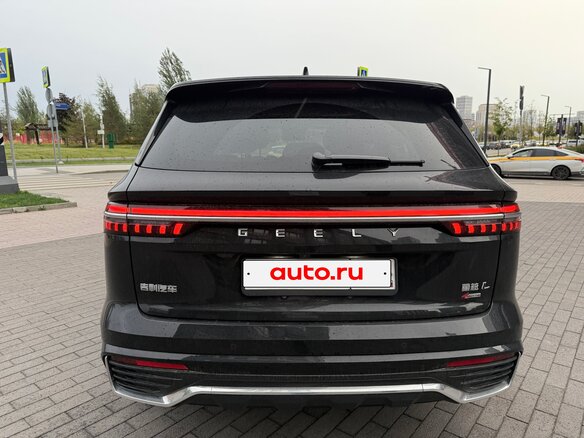 2025 Geely Monjaro (Xingyue L) I Рестайлинг (China Market), чёрный, 3749000 рублей - вид 5