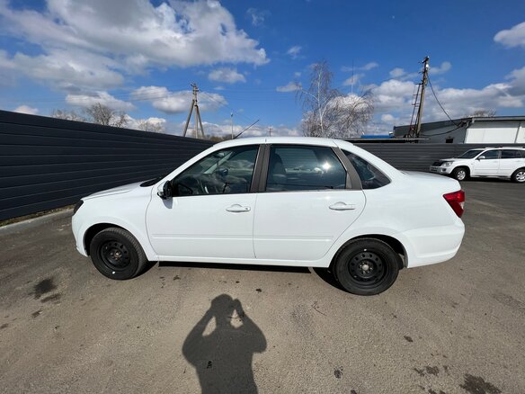 2023 Lada (ВАЗ) Granta Euro-2 I Рестайлинг, белый, 780000 рублей - вид 3