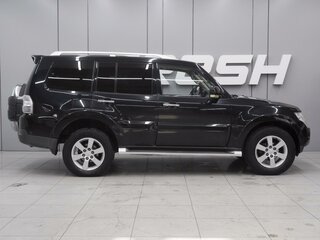2008 Mitsubishi Pajero IV, чёрный, 1669000 рублей, вид 5