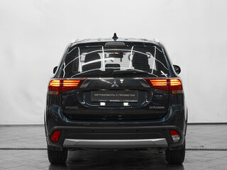 2018 Mitsubishi Outlander III Рестайлинг 2, синий, 1480000 рублей, вид 5