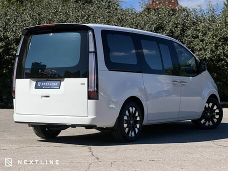 2025 Hyundai Staria I, белый, 9990000 рублей, вид 4