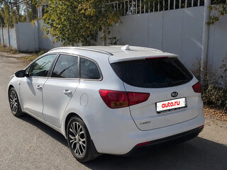2017 Kia Ceed II Рестайлинг, белый, 1480000 рублей, вид 3