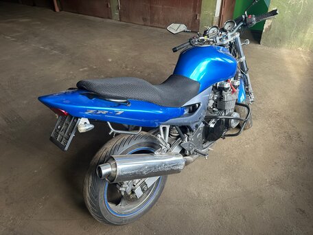 2001 Kawasaki ZR-7, синий, 250000 рублей, вид 4