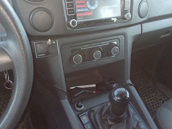 2010 Volkswagen Amarok I, серебристый, 1470000 рублей - вид 8