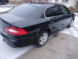 2011 Skoda Superb II, чёрный, 1050000 рублей, вид 3