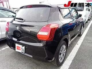 2023 Suzuki Swift V, чёрный, 900000 рублей, вид 2