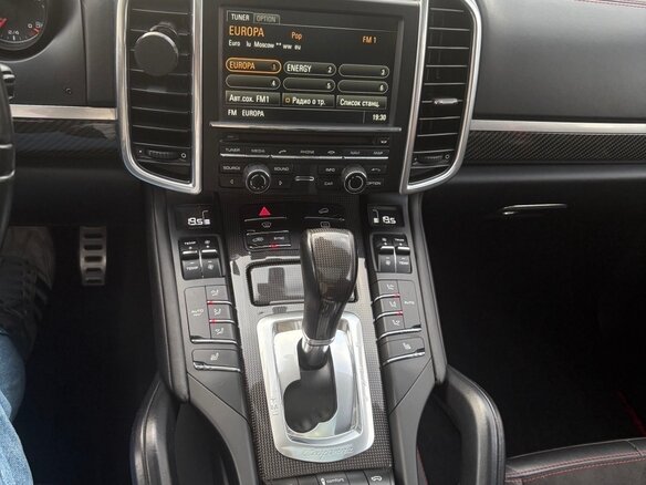 2013 Porsche Cayenne GTS II (958), красный, 3070000 рублей - вид 17