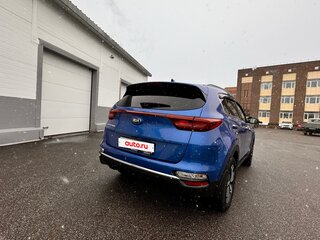 2020 Kia Sportage IV Рестайлинг, синий, 2390000 рублей, вид 3