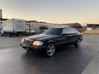 1991 Mercedes-Benz S-Класс 500 Long III (W140), чёрный, 1250000 рублей, вид 1