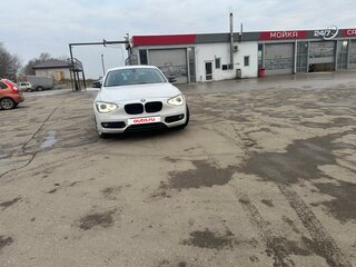2011 BMW 1 серии 118i II (F20/F21), белый, 1450000 рублей, вид 1