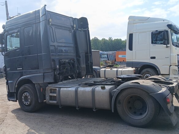 2016 DAF XF 105, синий, 3414000 рублей - вид 4