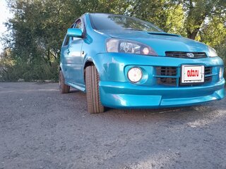 2001 Daihatsu YRV I, белый, 330000 рублей, вид 4