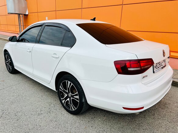 2018 Volkswagen Jetta VI Рестайлинг, белый - вид 13