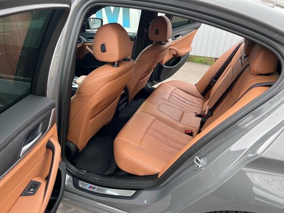 2021 BMW 5 серии 530d xDrive VII (G30/G31/G38) Рестайлинг, серый, 5950000 рублей - вид 24