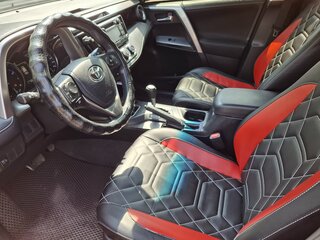 2016 Toyota RAV4 IV (XA40) Рестайлинг, чёрный, 2100000 рублей, вид 5