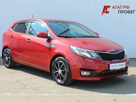 2017 Kia Rio III Рестайлинг, красный, 1050000 рублей, вид 3