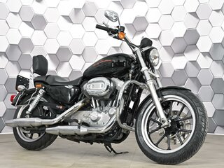 Harley-Davidson Sportster 883