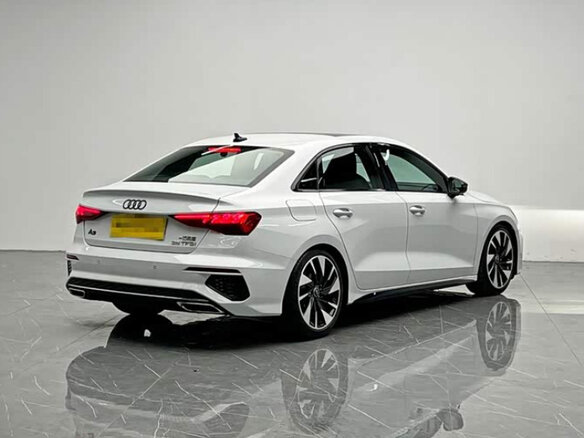 2022 Audi A3 35 TFSI Long IV (8Y), белый, 1690000 рублей - вид 4