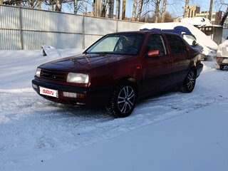1993 Volkswagen Vento, красный, 120000 рублей, вид 1