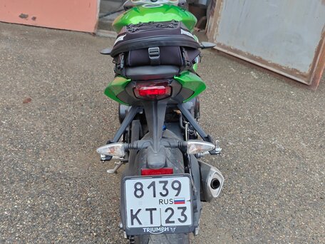 2013 Triumph Street Triple, зелёный, 500000 рублей, вид 1