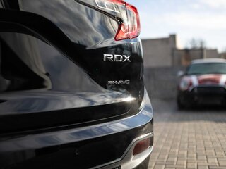 2020 Acura RDX III, чёрный, 3150000 рублей, вид 4