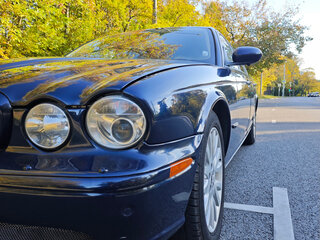 2005 Jaguar XJ III (X350/X358), синий, 1750000 рублей, вид 3