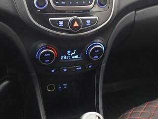 2014 Hyundai Solaris I Рестайлинг, чёрный, 930000 рублей, вид 5