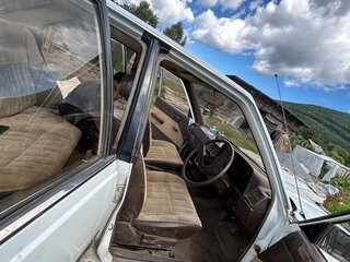 1984 Toyota Carina III (A60), белый, 80000 рублей, вид 3