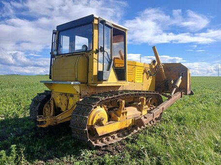 2006 ЧТЗ Б10.1111.ЕН, жёлтый, 1200000 рублей, вид 2