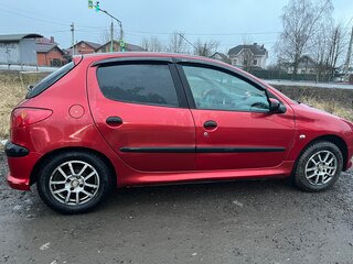 2007 Peugeot 206, красный, 290000 рублей, вид 3
