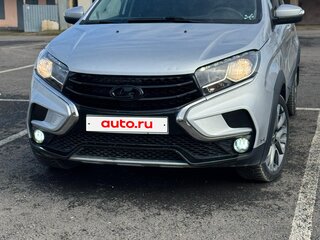 2018 Lada (ВАЗ) XRAY Cross I, серебристый, 875000 рублей, вид 2