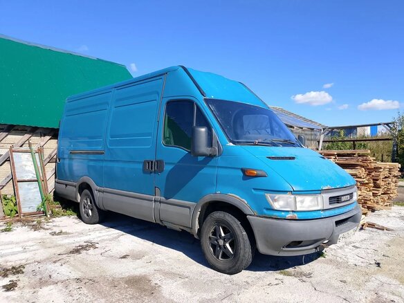 2004 Iveco Daily, голубой, 310000 рублей