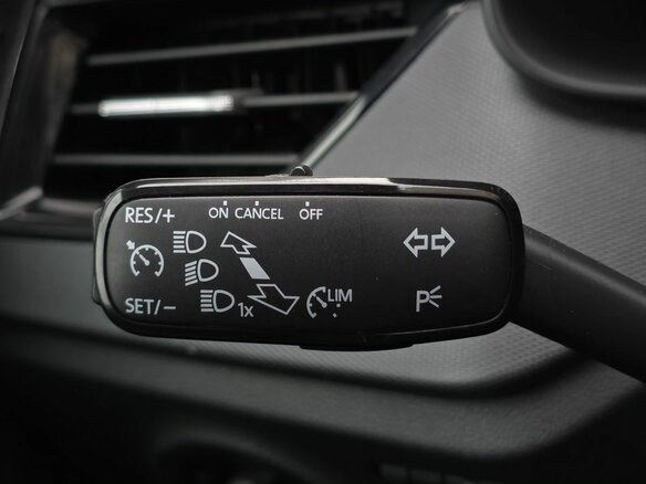 2020 Skoda Rapid II, белый, 1619000 рублей - вид 17