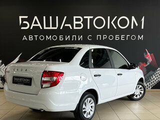2025 Lada (ВАЗ) Granta I Рестайлинг, белый, 740000 рублей, вид 4