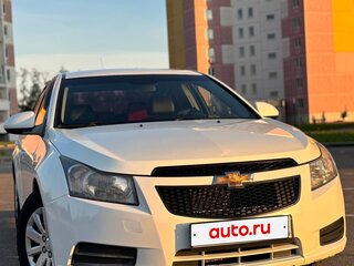 2012 Chevrolet Cruze I, белый, 550000 рублей, вид 2