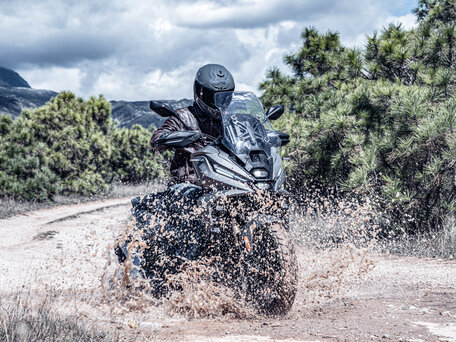 2026 Voge SR450 X, чёрный, 699000 рублей, вид 3
