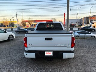 2019 Toyota Tundra CrewMax II Рестайлинг, белый, 6200000 рублей, вид 3