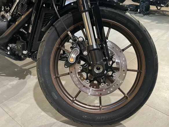 2024 Harley-Davidson Low Rider ST, чёрный, 3250000 рублей - вид 6