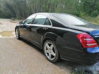 2011 Mercedes-Benz S-Класс 500 V (W221) Рестайлинг, чёрный, 1900000 рублей, вид 3