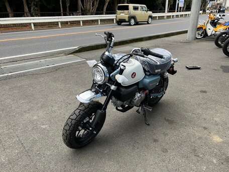 2025 Honda Z125 Monkey, голубой, 645000 рублей, вид 5