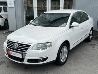 2010 Volkswagen Passat B6, белый, 854000 рублей, вид 3