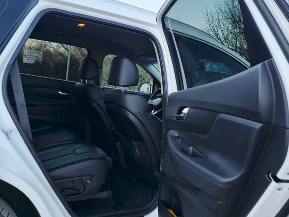 2019 Hyundai Santa Fe IV, белый, 3150000 рублей - вид 8
