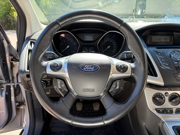 2013 Ford Focus III, серый, 820000 рублей - вид 10