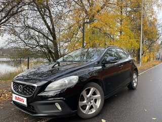 2015 Volvo V40 Cross Country I, чёрный, 1404000 рублей, вид 2