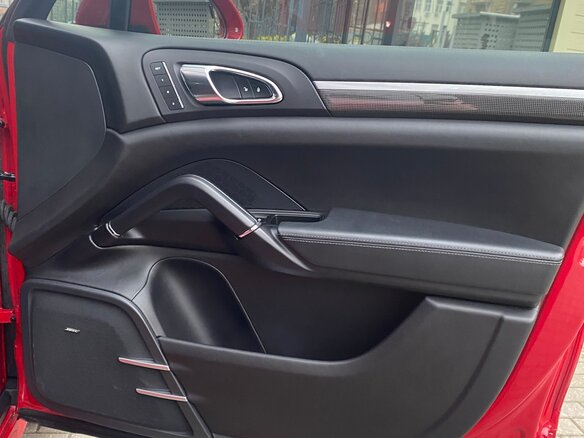 2016 Porsche Cayenne Diesel II Рестайлинг (958), красный - вид 10